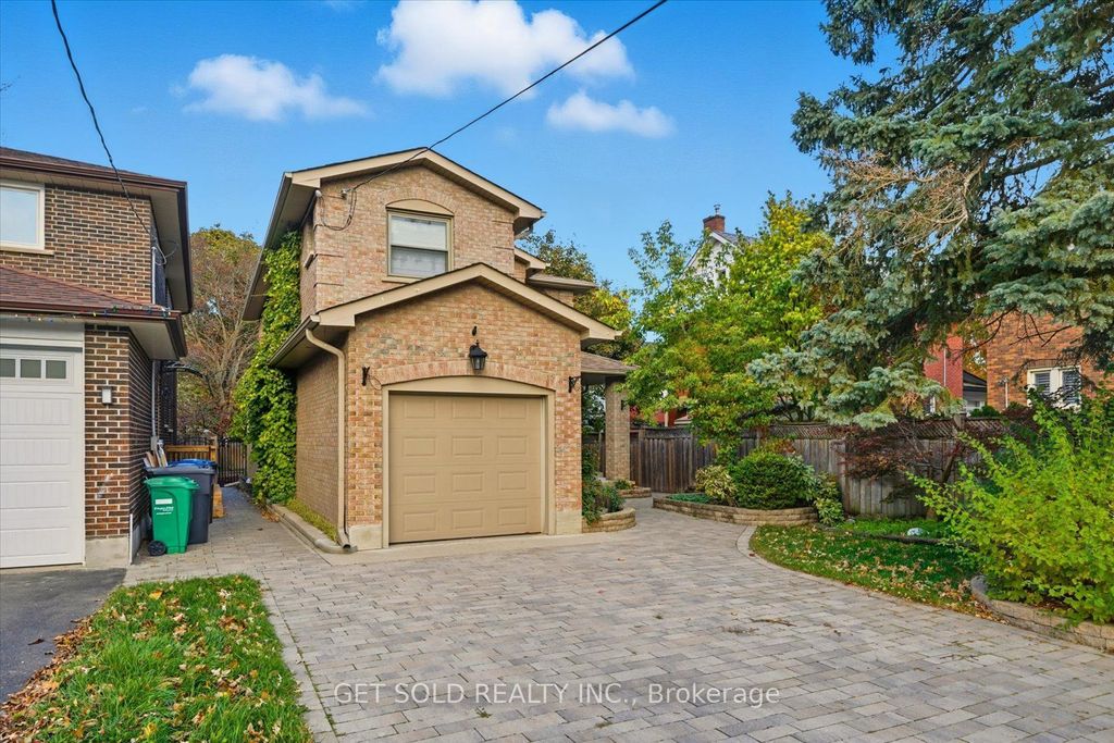 Photo of 18 Mill Street S, Brampton, ON L6Y 1S5 (MLS # W12829100)