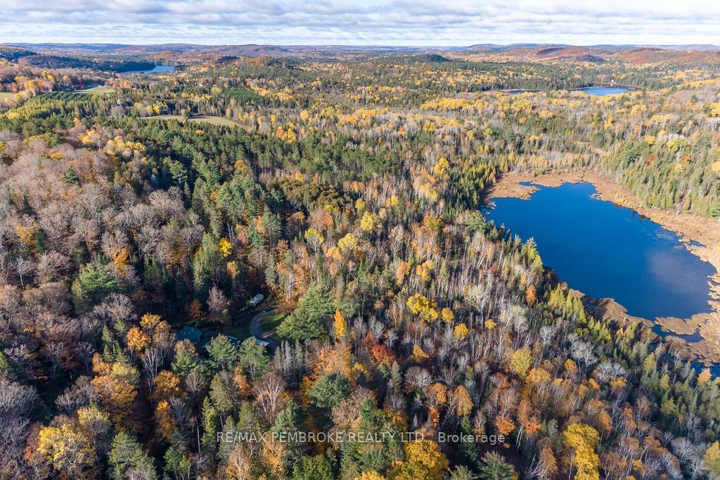 Photo of 995 Schutt Road, Brudenell, Lyndoch and Raglan, ON K0J 2E0 (MLS # X14114798)