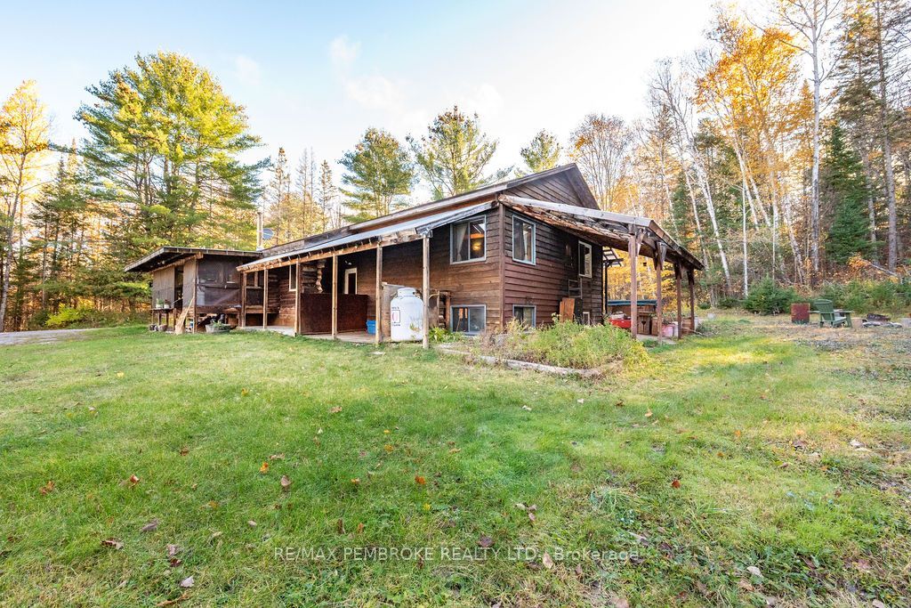 Photo of 995 Schutt Road, Brudenell, Lyndoch and Raglan, ON K0J 2E0 (MLS # X14114798)
