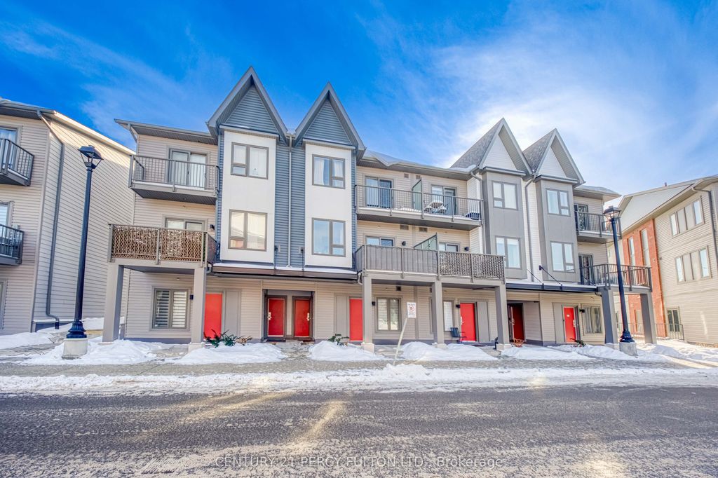Photo of 2635 William Jackson Drive #604, Pickering, ON L1X 0L3 (MLS # E13048096)