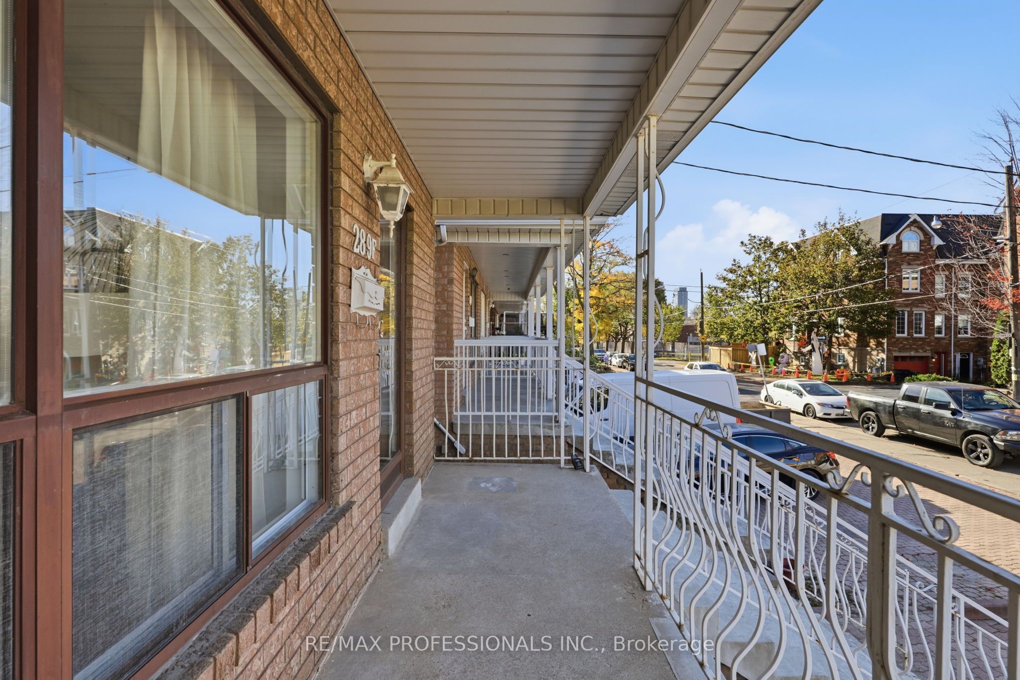 289 F Bartlett Avenue