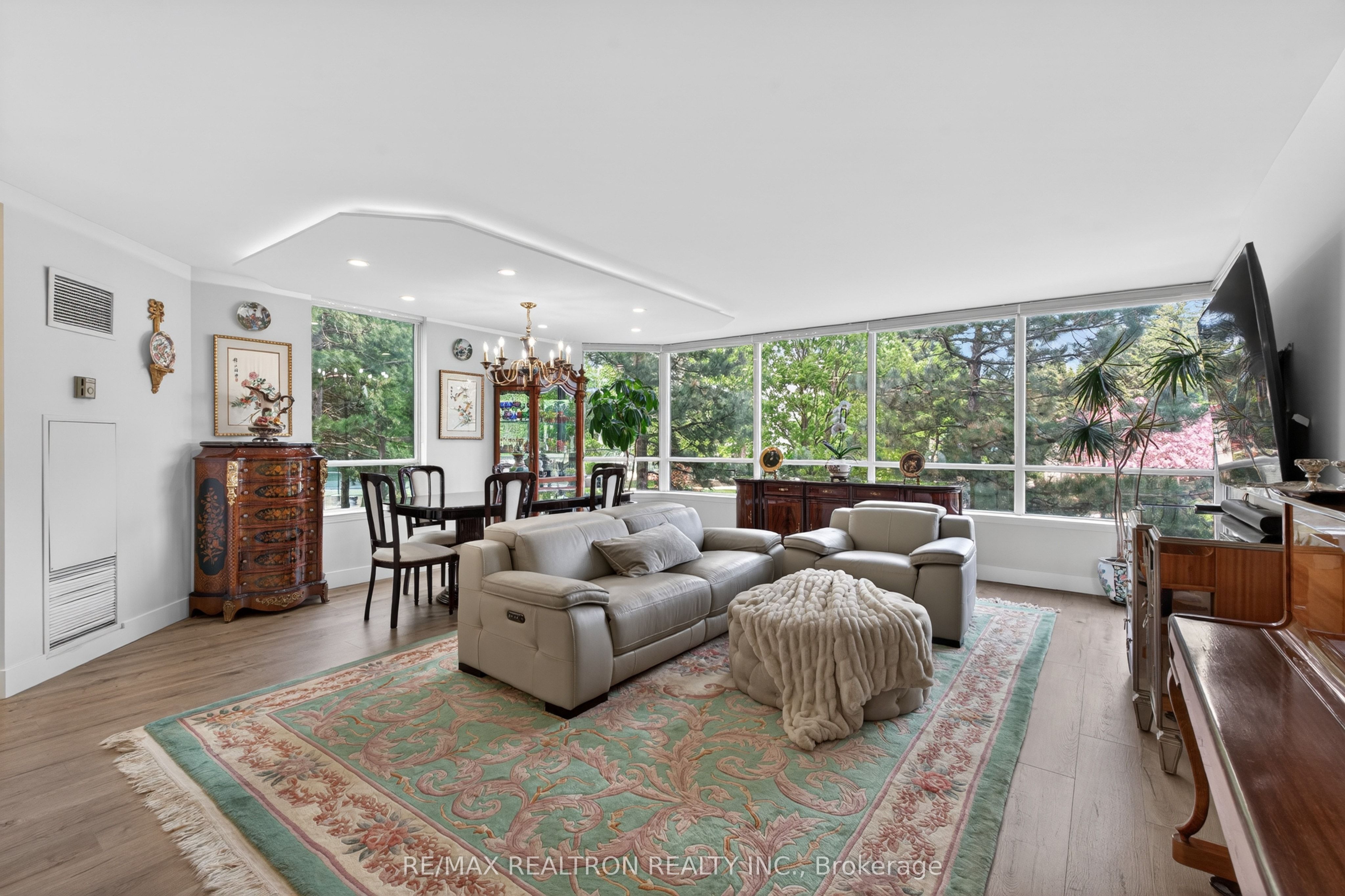 110 Promenade Circle 203