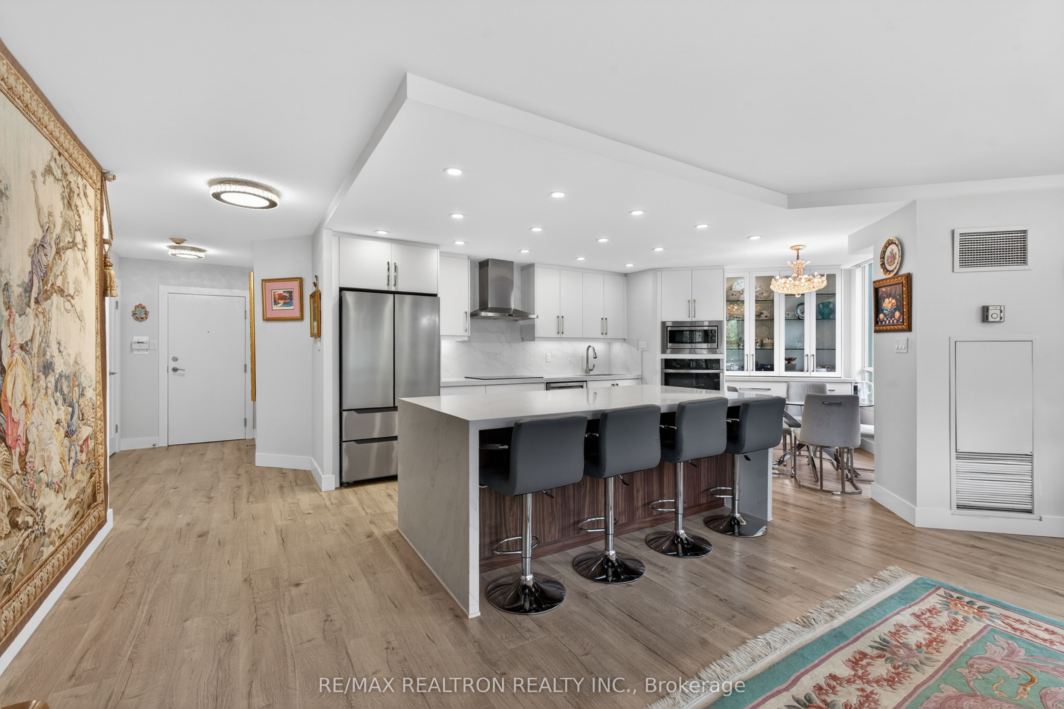 110 Promenade Circle 203