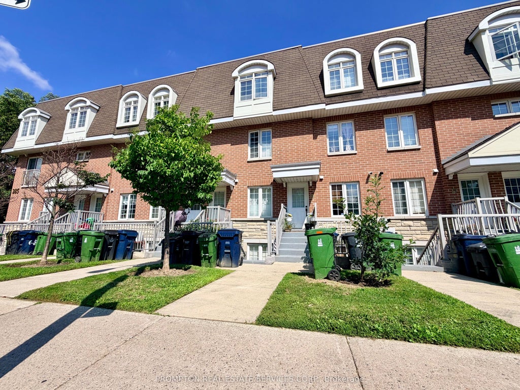 Photo of 285 ANTIBES Drive #11, Toronto, ON M2R 3X9 (MLS # C13749446)