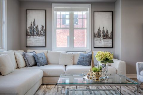 Photo of 19 Boadway Crescent, Whitchurch-Stouffville, ON L4A 1X9 (MLS # N12678440)