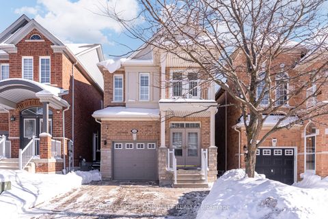 140 Laramie Crescent Vaughan ON L6A 0R1
