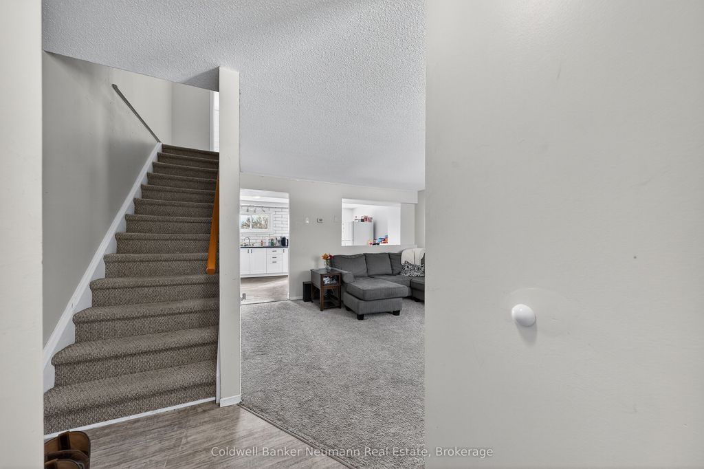 Photo of 170 Ironwood Road, Guelph, ON N1G 3R4 (MLS # X12816272)