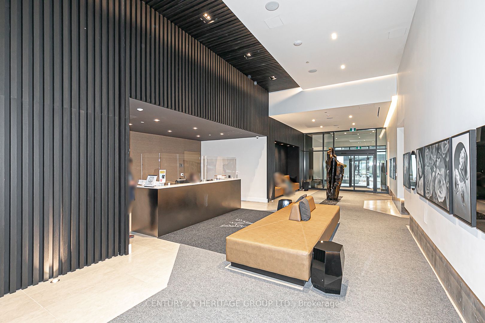 8868 Yonge Street 712E