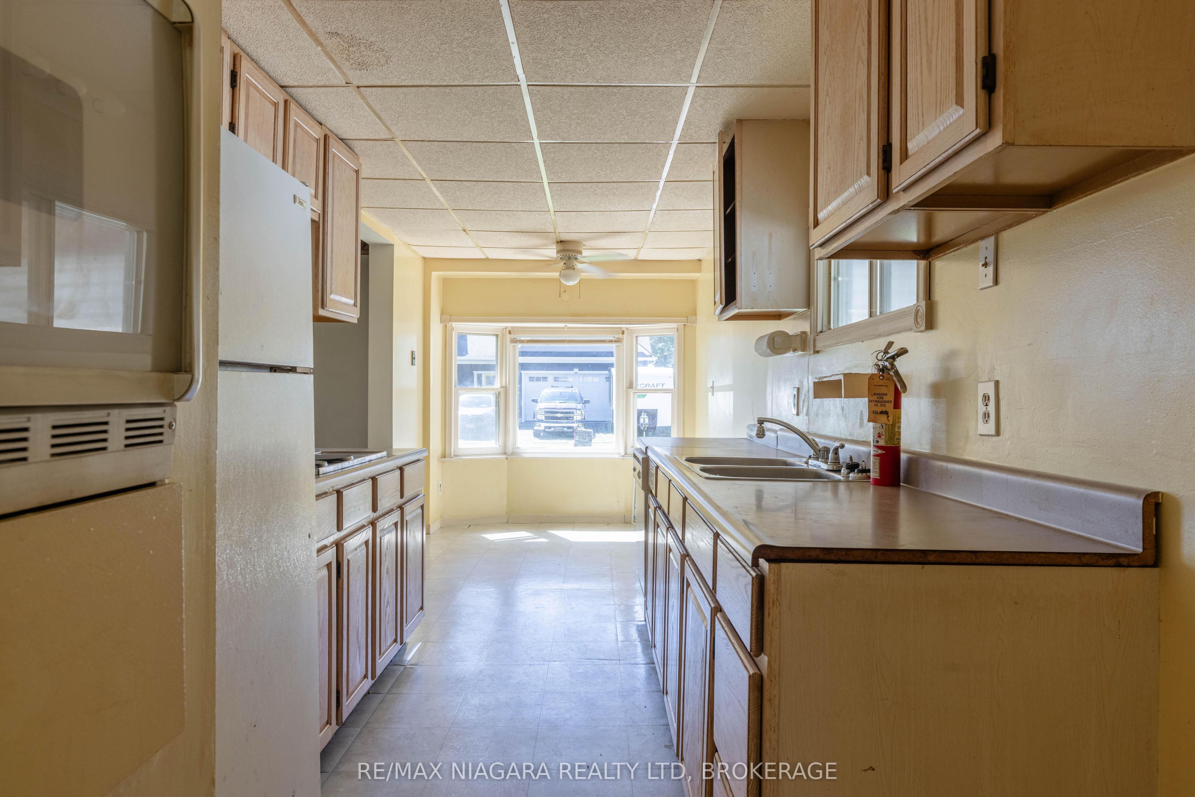 30 A Avenue