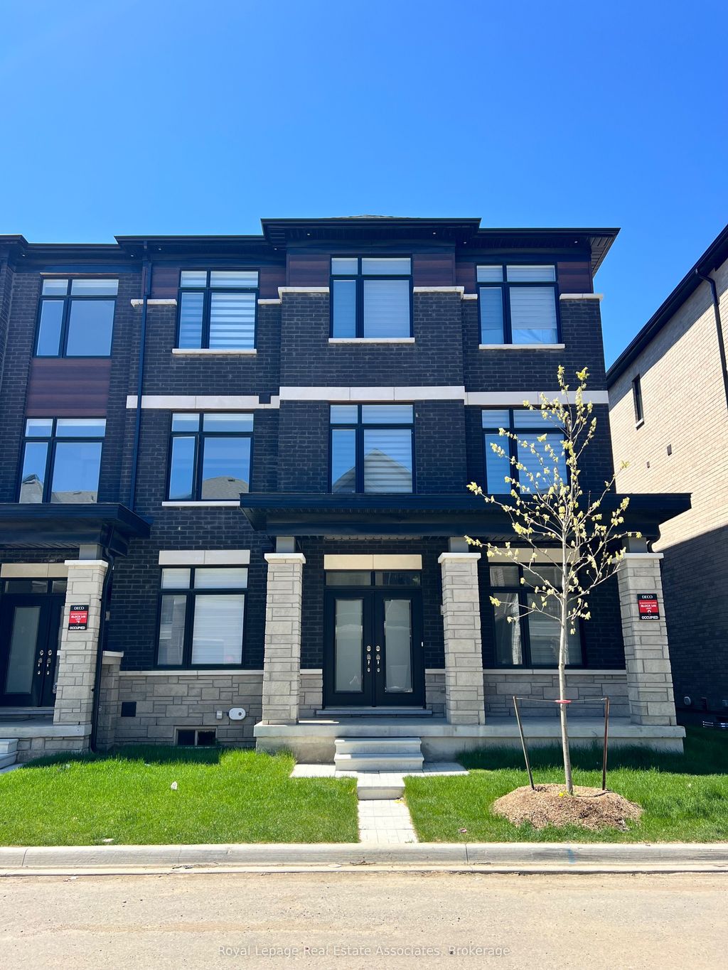 Photo of 16 Bonnington Drive, Brampton, ON L7A 5M1 (MLS # W13206546)
