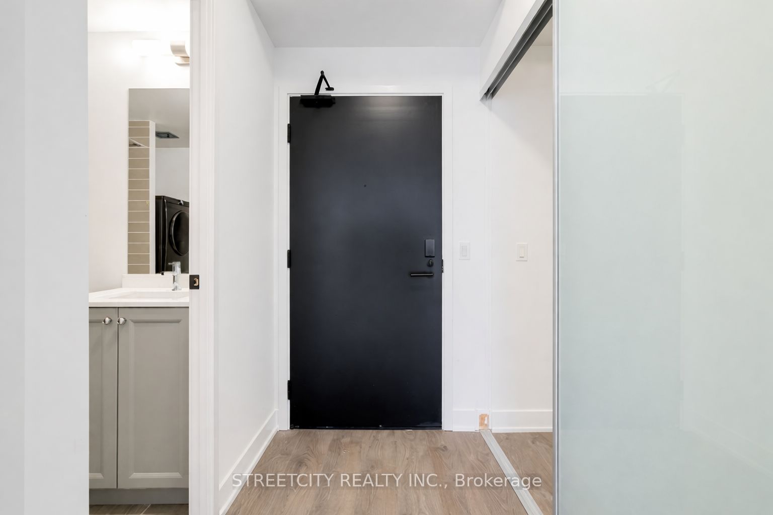 2343 Khalsa Gate 834