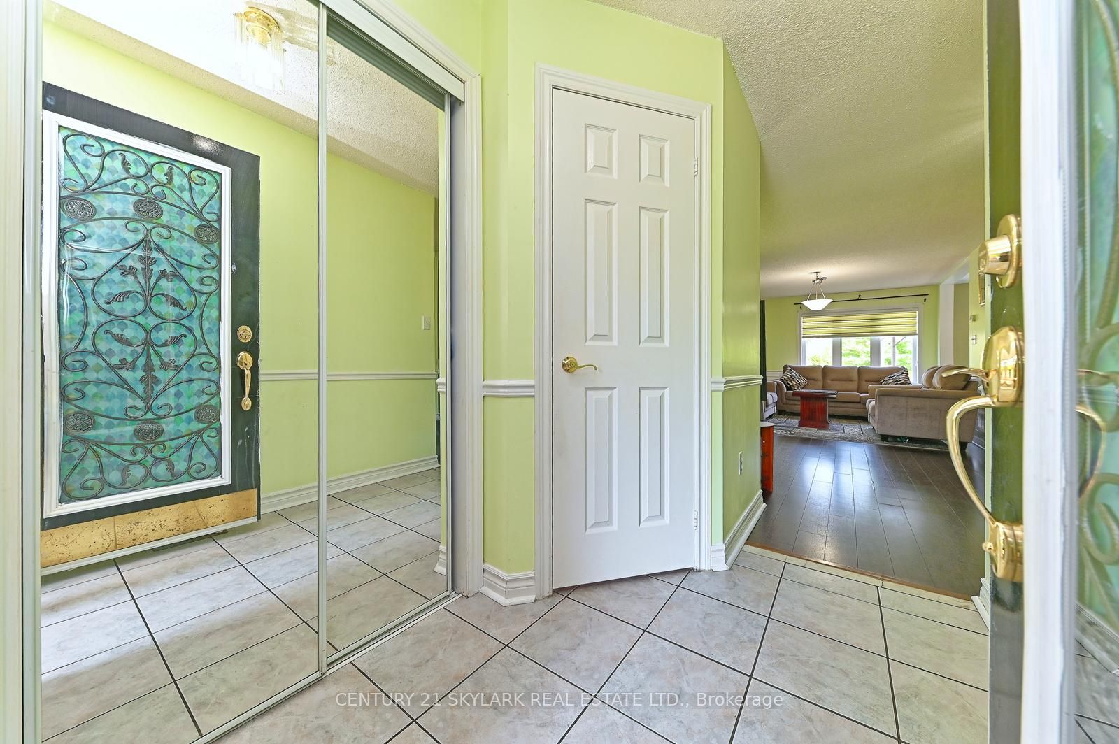 31 Todmorden Drive