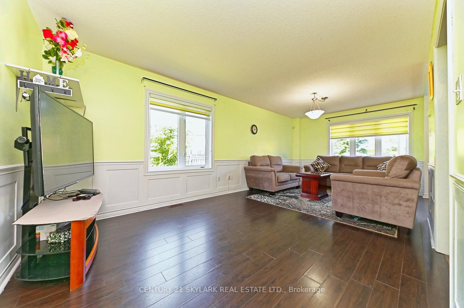 31 Todmorden Drive