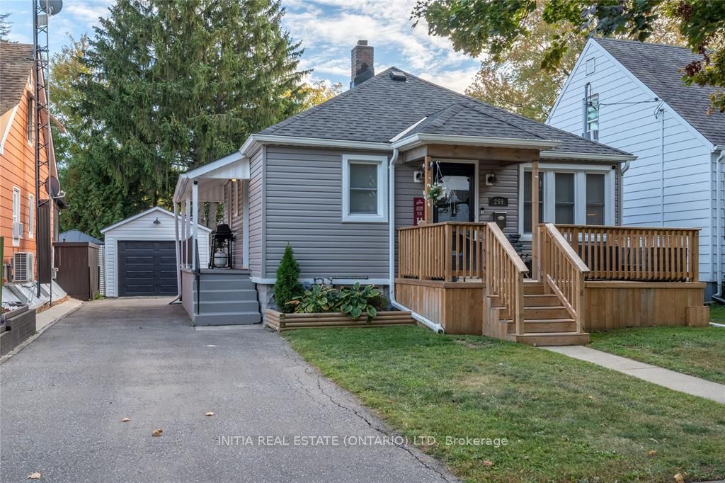 Photo of 269 Ross Avenue, Sarnia, ON N7T 1K1 (MLS # X12755258)