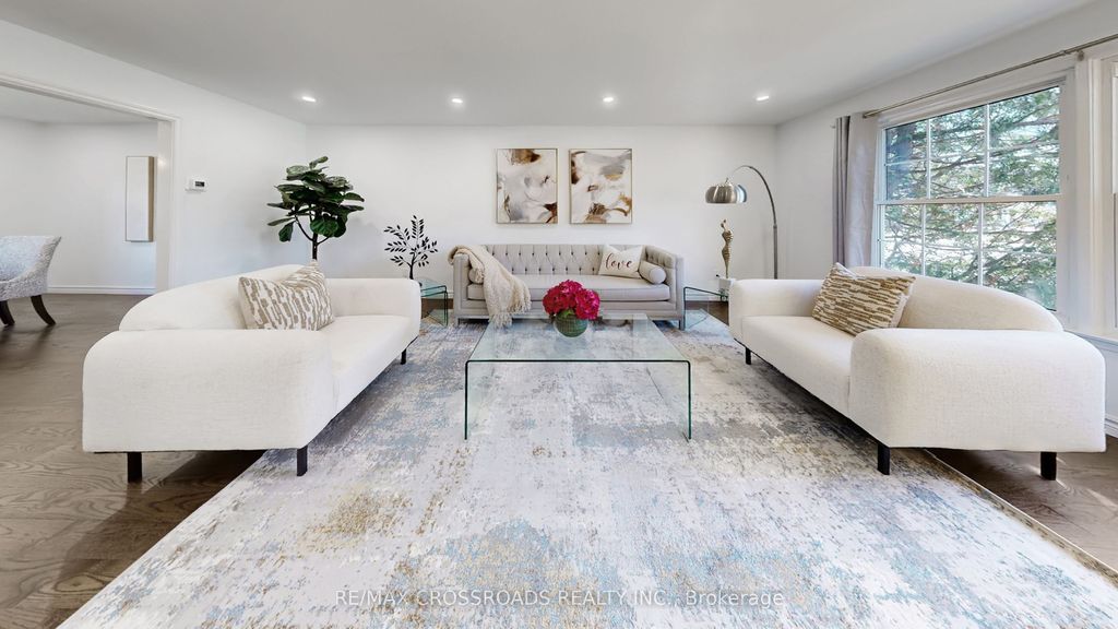 Photo of 349 Banbury Road, Toronto, ON M2L 2V2 (MLS # C12965014)