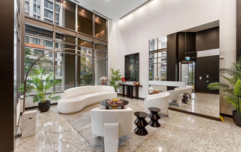 Photo of 88 Broadway Avenue #206, Toronto, ON M4P 0A5 (MLS # C14101508)