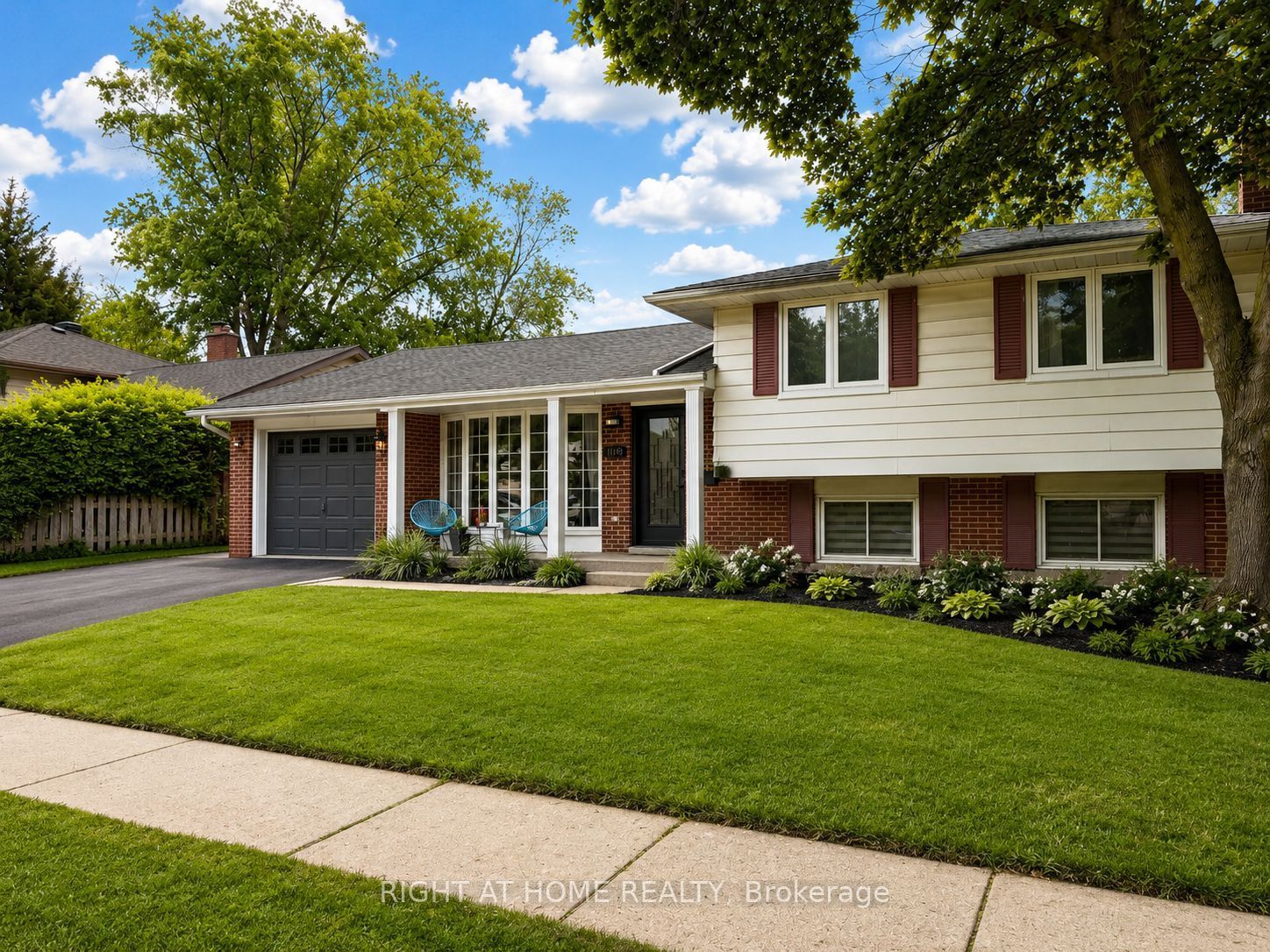 4440 Cosburn Crescent