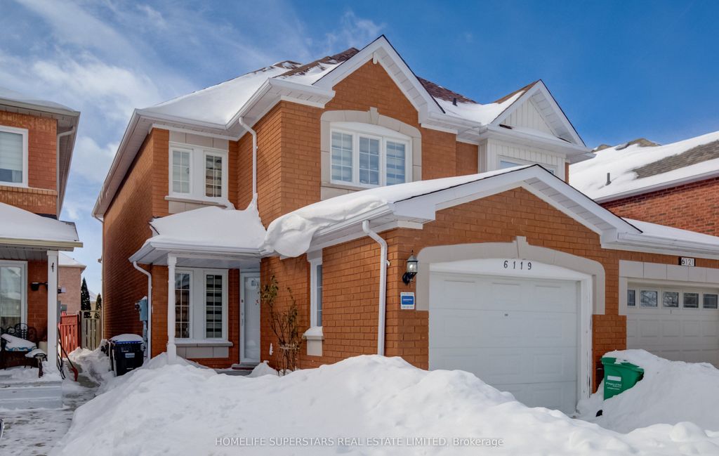 Photo of 6119 Clover Ridge Crescent, Mississauga, ON L5N 7B2 (MLS # W12751522)