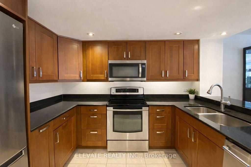 Photo of 711 Bay Street #1915, Toronto, ON M5G 2J8 (MLS # C12779424)