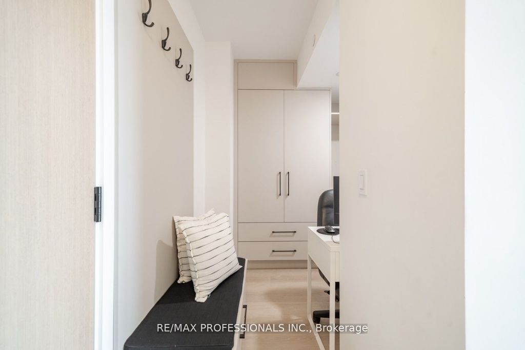 Photo of 36 Zorra Street #305, Toronto, ON M8Z 0G5 (MLS # W12734922)