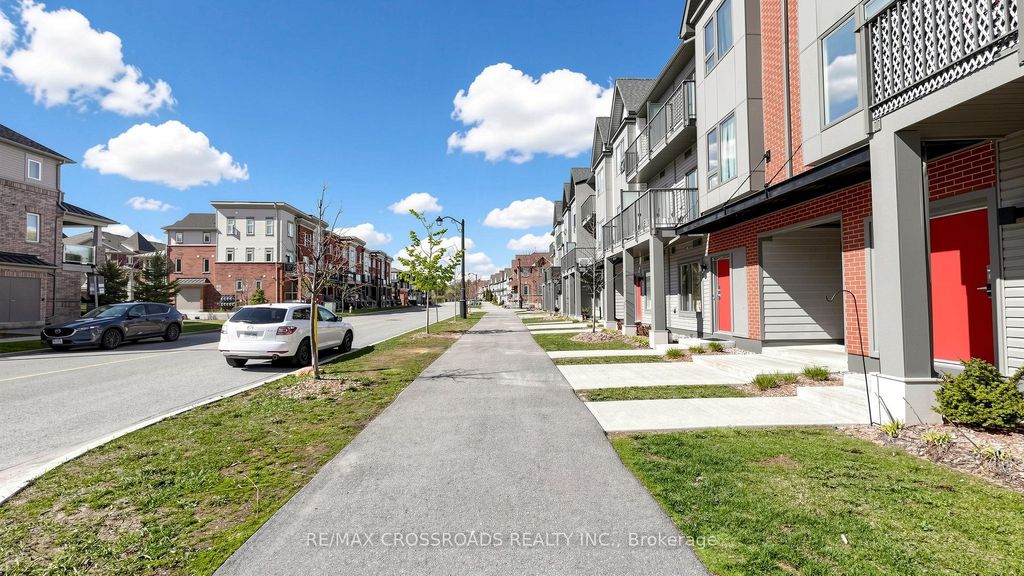 Photo of 2635 William Jackson Drive #1119, Pickering, ON L1X 0L6 (MLS # E13023072)