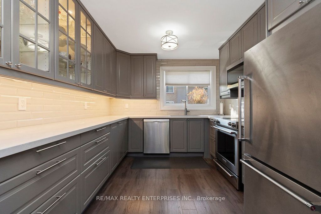 Photo of 63 Fonthill Road #21, Hamilton, ON L9C 6T1 (MLS # X12414251)