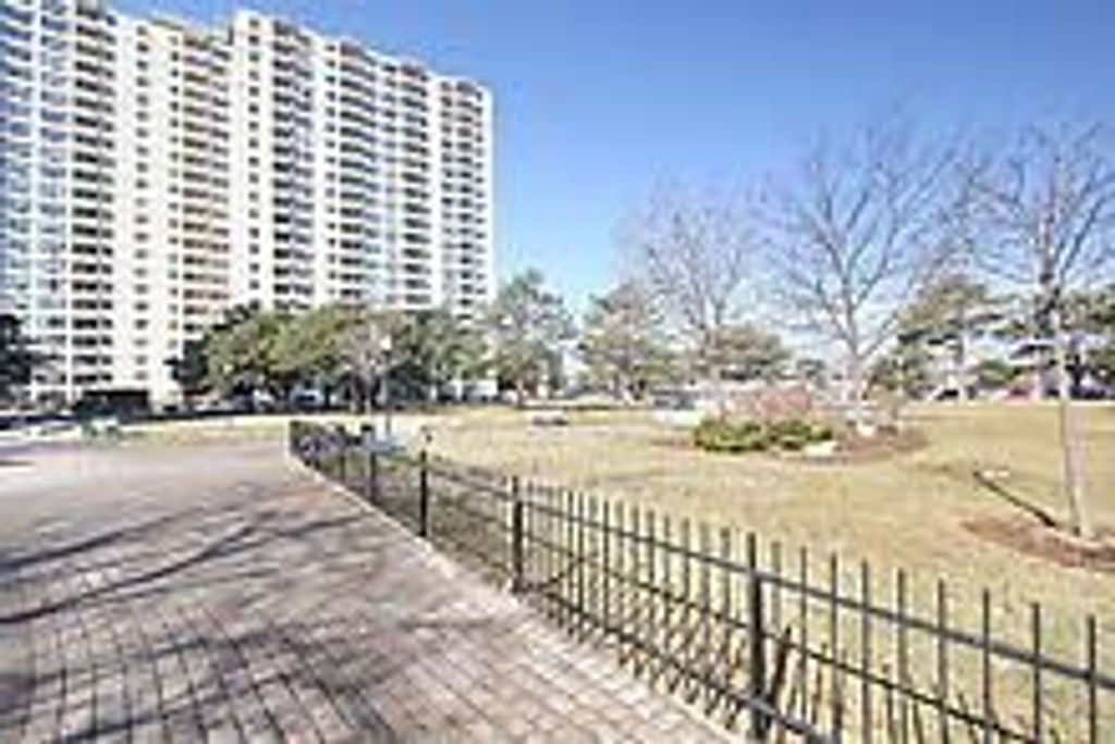 Photo of 370 Dixon Road E #408, Toronto, ON M9R 1T2 (MLS # W10929416)
