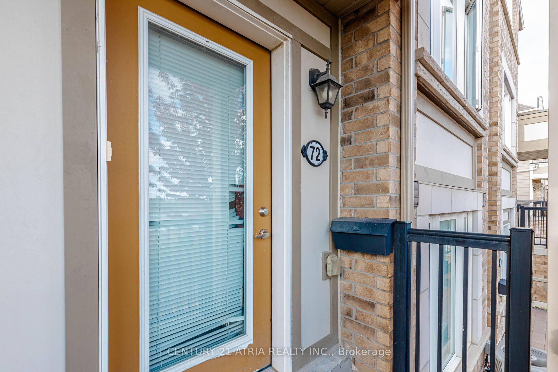 1 Beckenrose Court 72