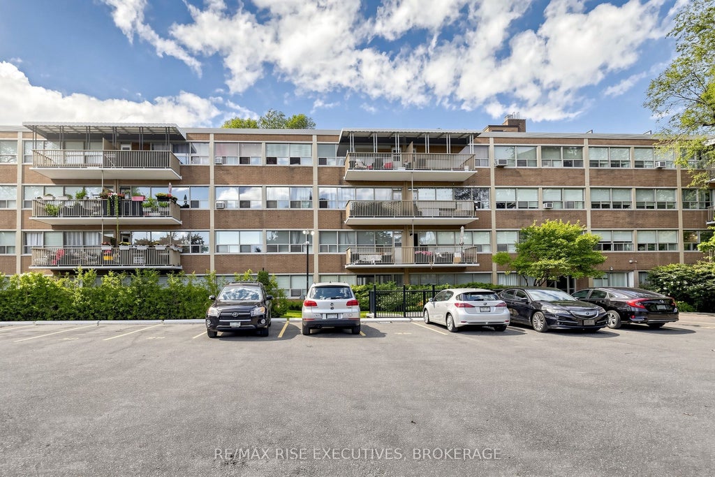 Photo of 160 The Donway N/A W #304, Toronto, ON M3C 2G1 (MLS # C13723382)