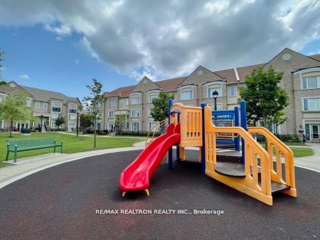 3120 Boxford Crescent 1