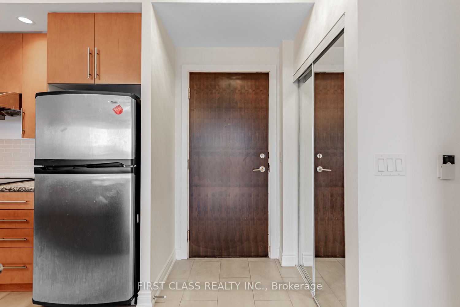 23 Cox Boulevard 1685