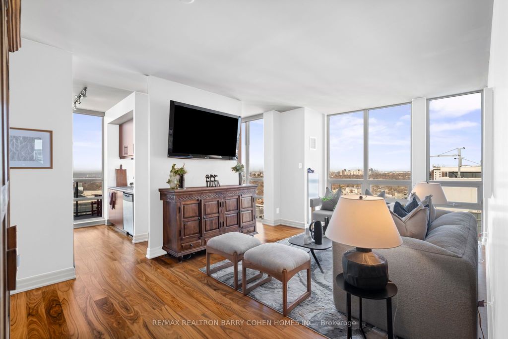 Photo of 500 St Clair Avenue W #2103, Toronto, ON M6C 1A8 (MLS # C12270186)