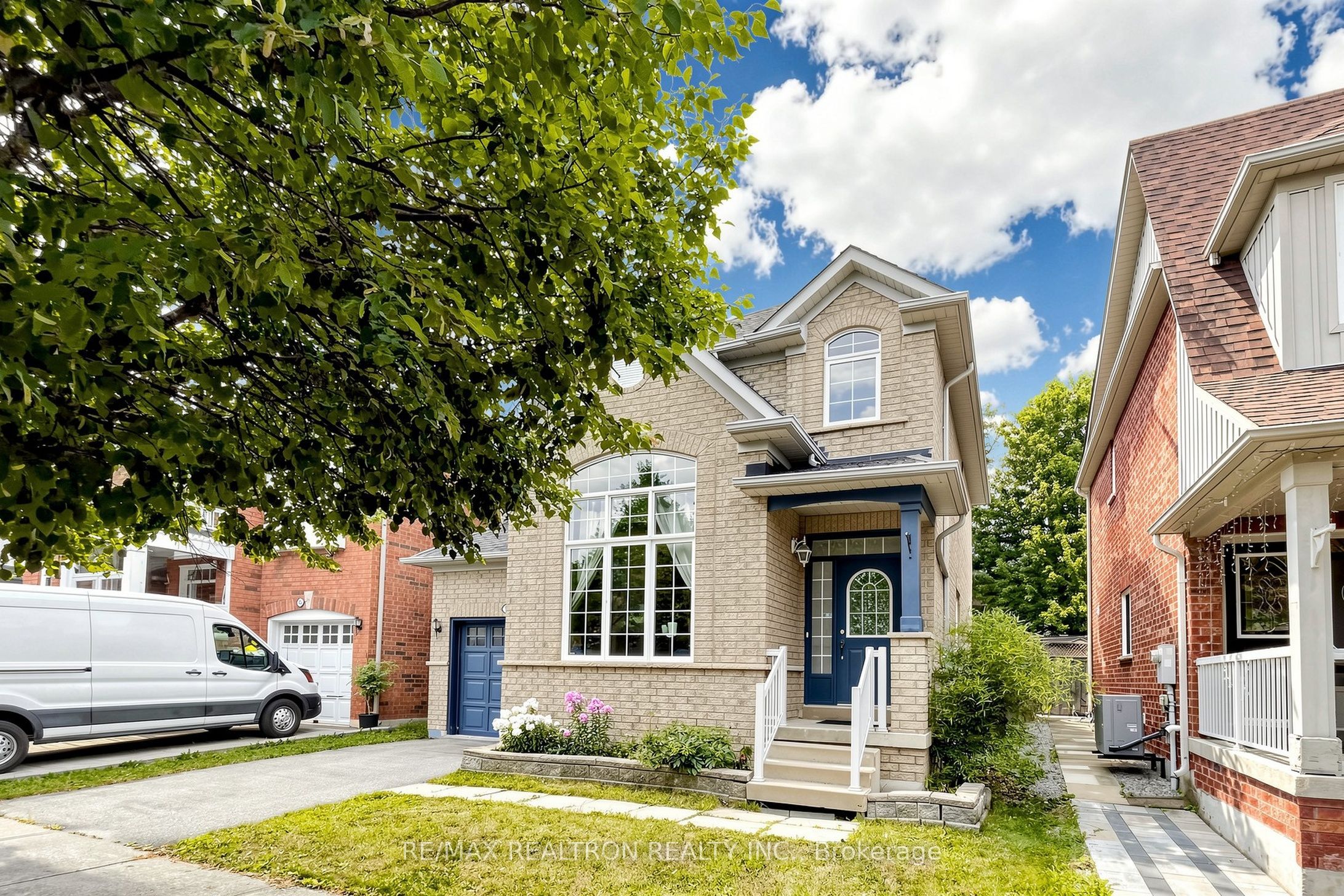 51 Pinecrest Street