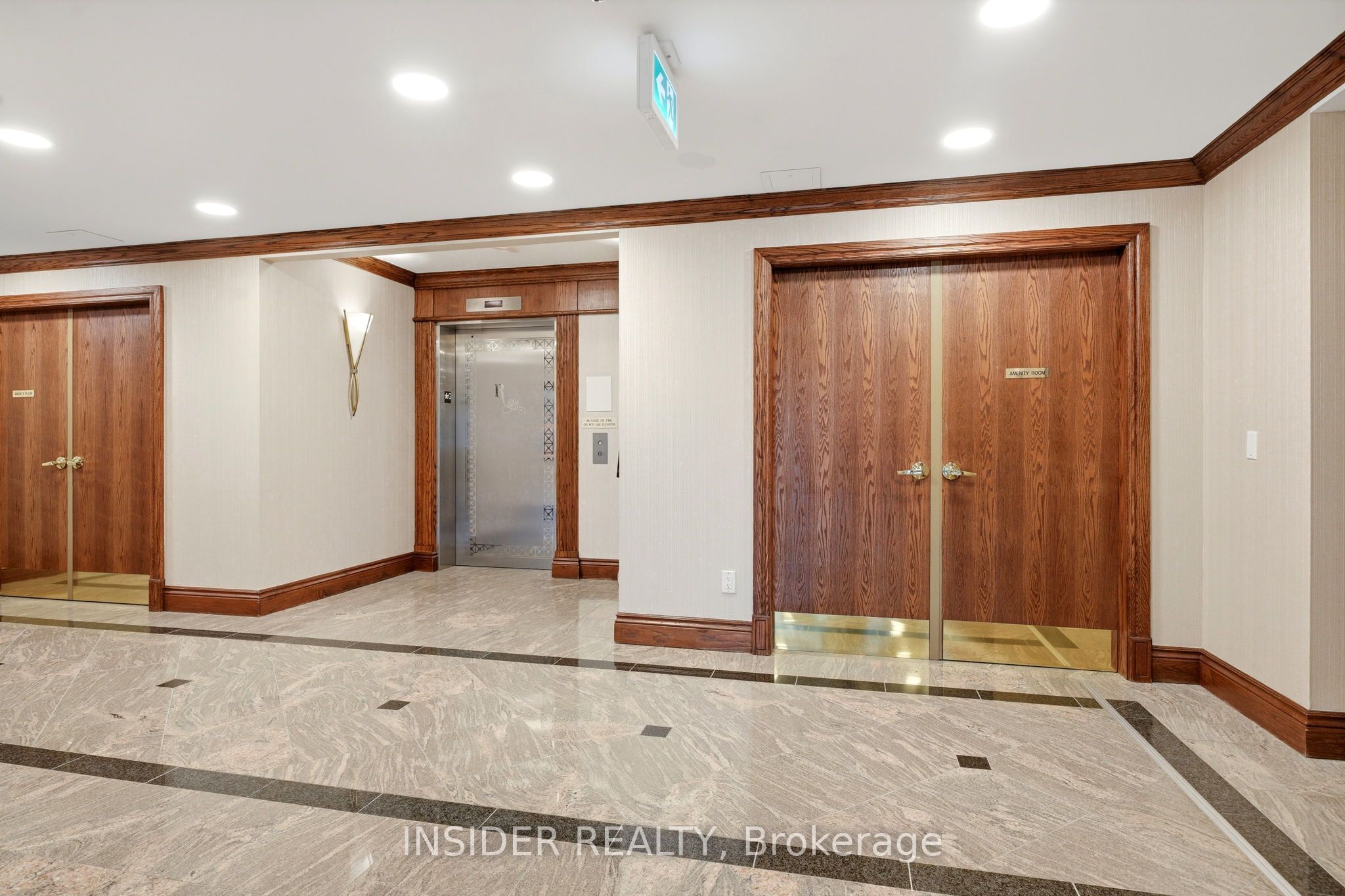 25 Via Rosedale Way 315