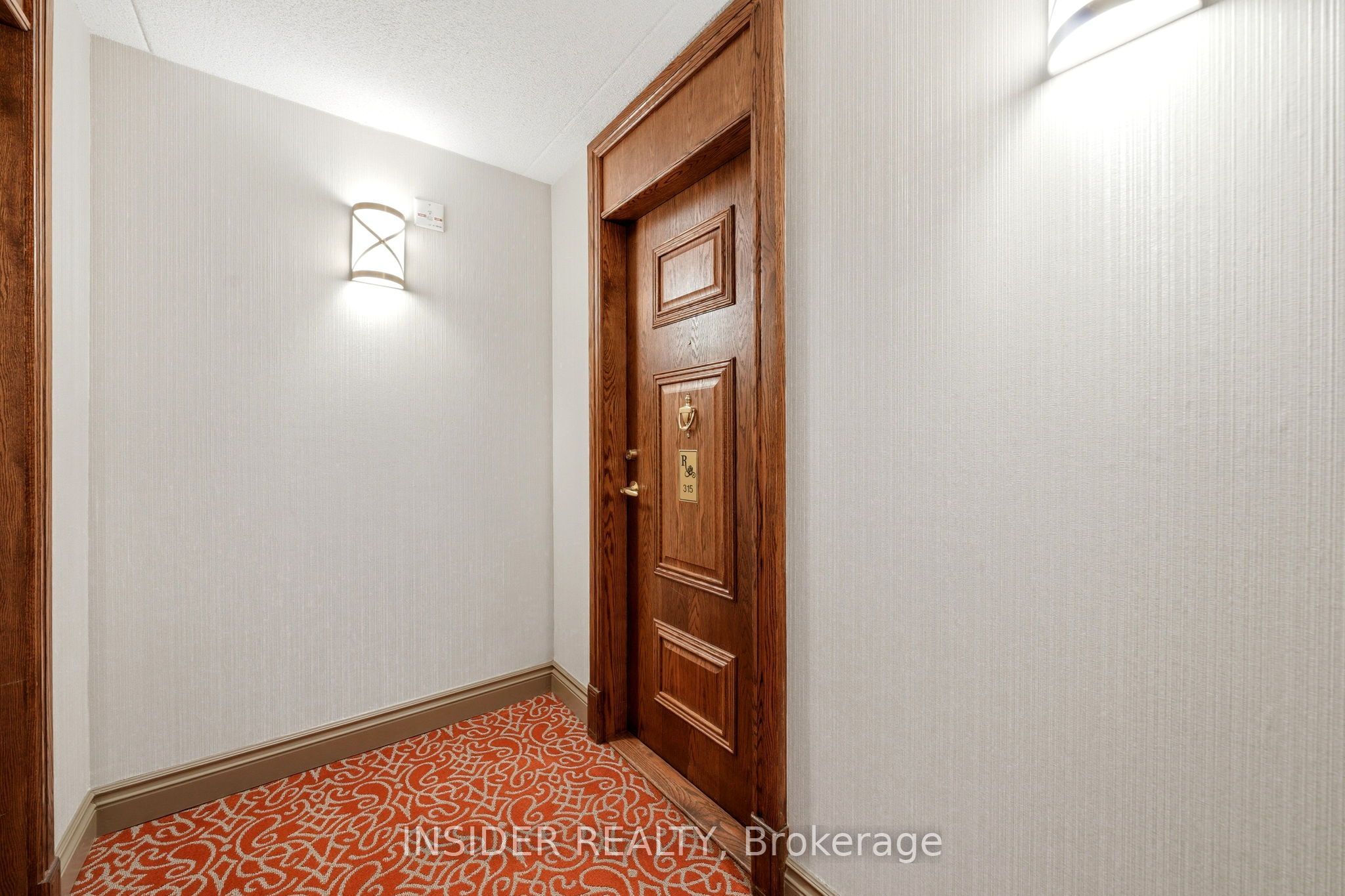 25 Via Rosedale Way 315