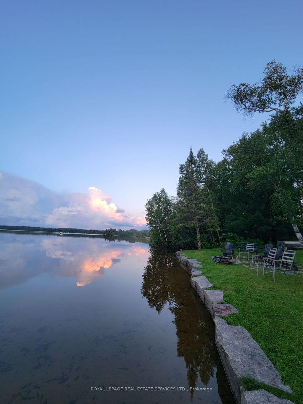 Photo of 4 Crescent Road, Strong, ON P0A 1Z0 (MLS # X12649998)