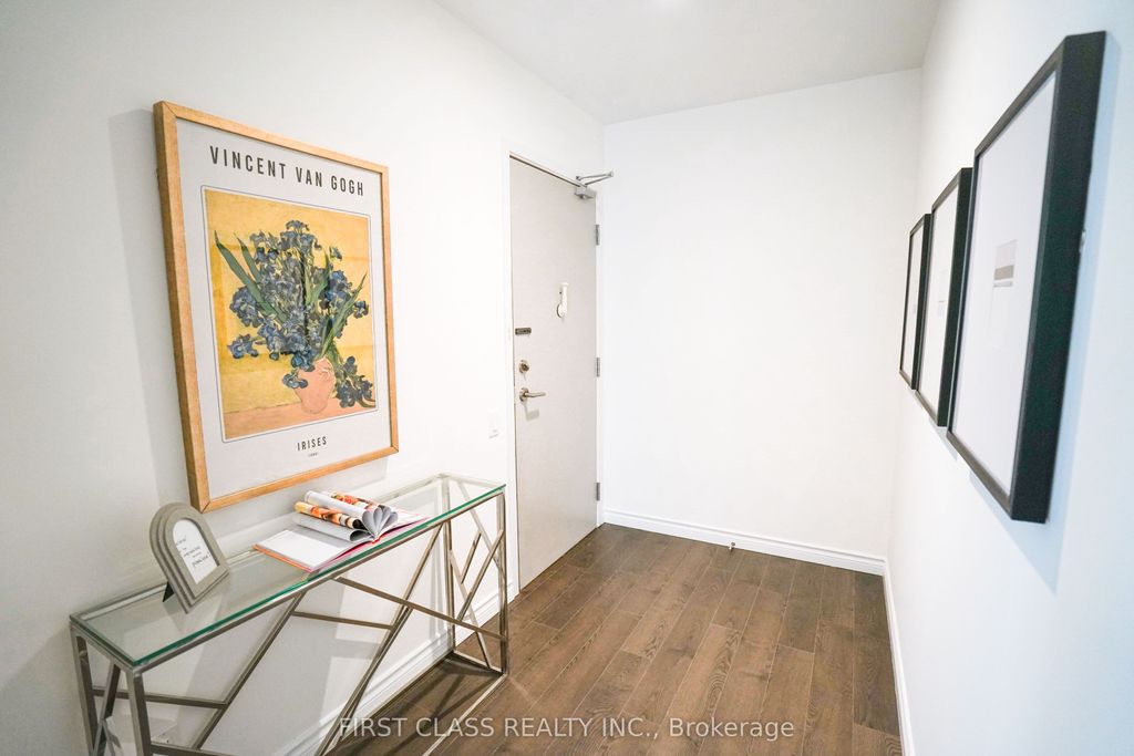 Photo of 68 Shuter Street #2010, Toronto, ON M5B 1B4 (MLS # C12898214)