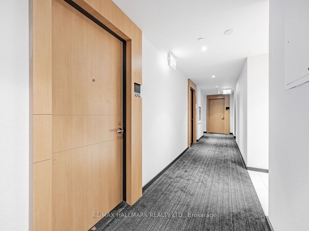 Photo of 11 Wellesley Street W #3909, Toronto, ON M4Y 0G4 (MLS # C12396488)