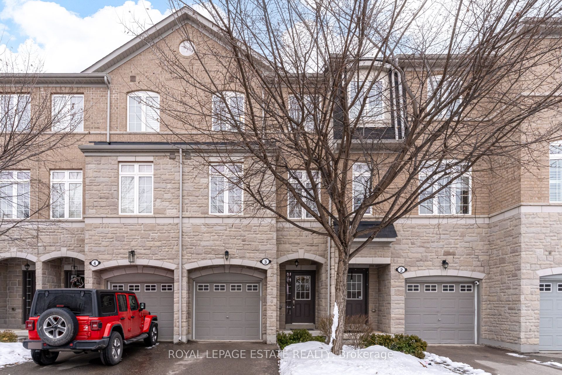 1129 Haig Boulevard 3