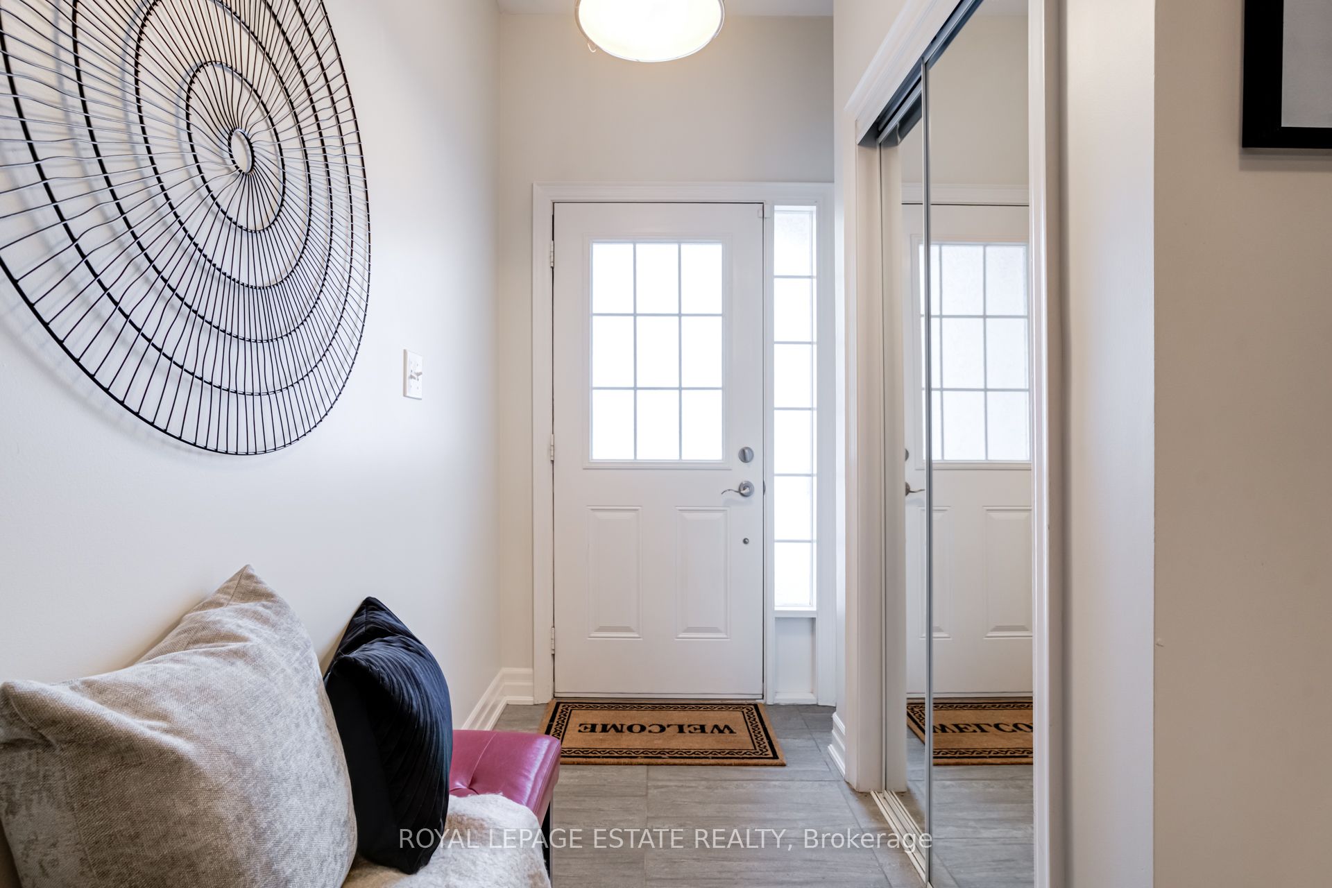 1129 Haig Boulevard 3