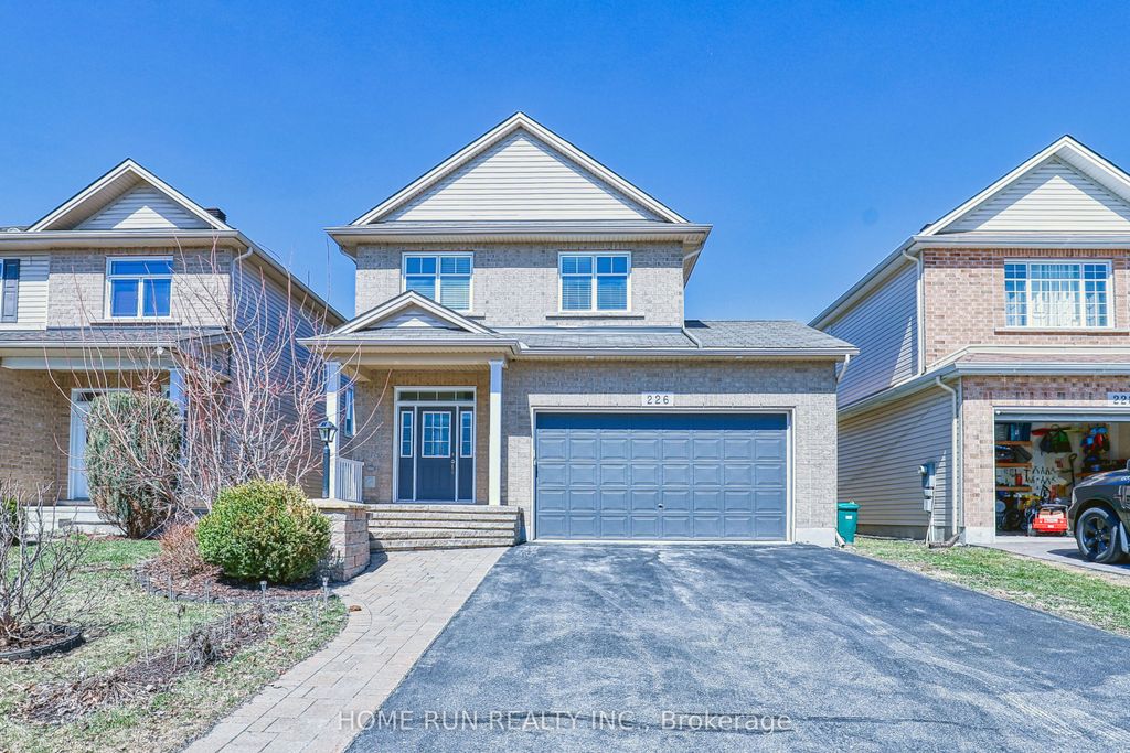 Photo of 226 CELTIC RIDGE Crescent, Kanata, ON K2W 0C3 (MLS # X12705670)
