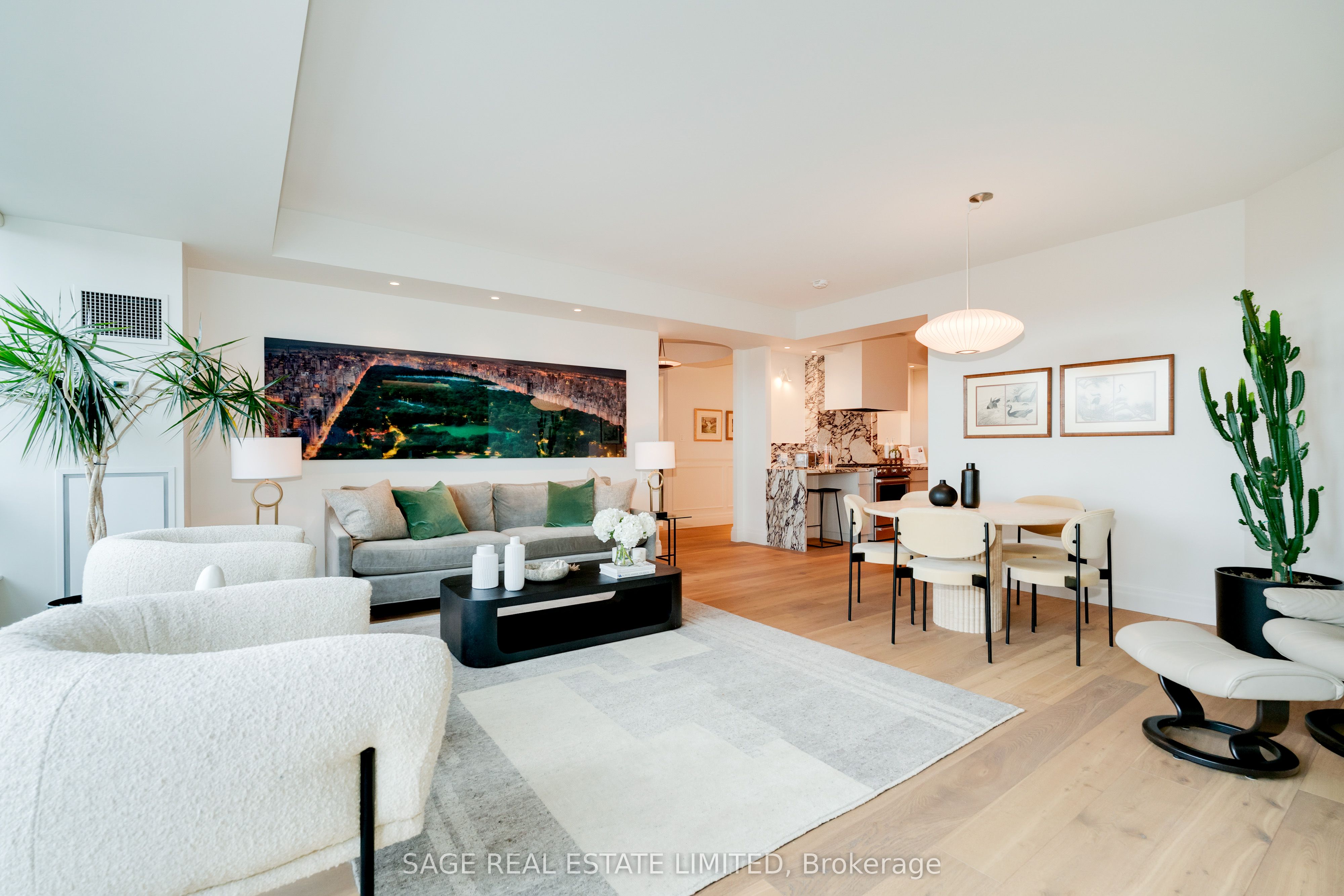 20 Scrivener Square 615