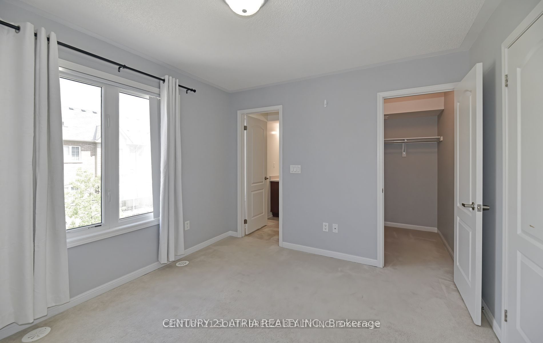 3135 Boxford Crescent 17