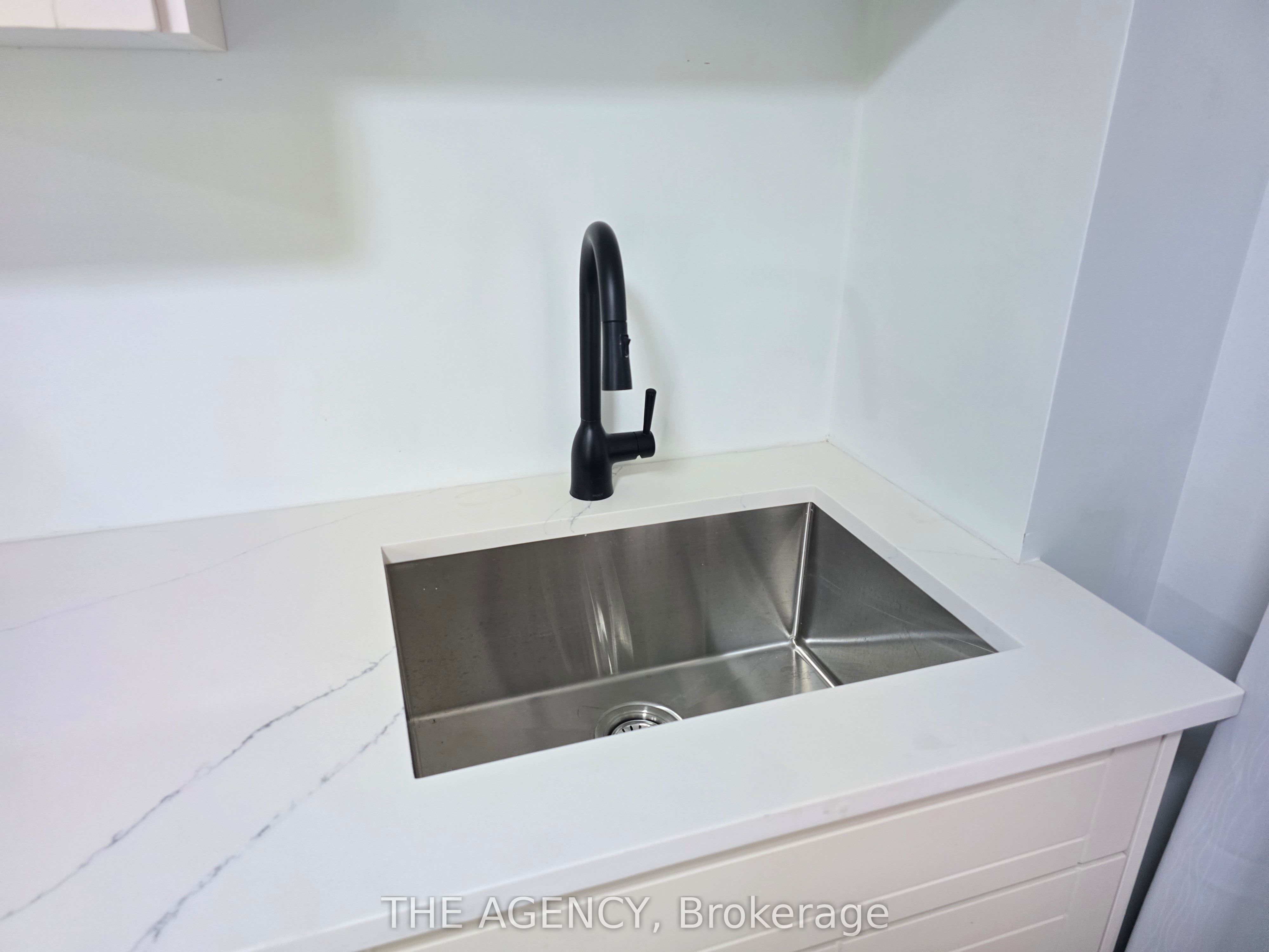 139 Cinrickbar Drive Lower