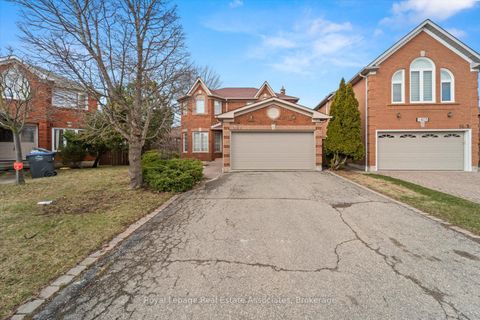 1409 Grist Mill Court Lower Mississauga ON L5V 1S5
