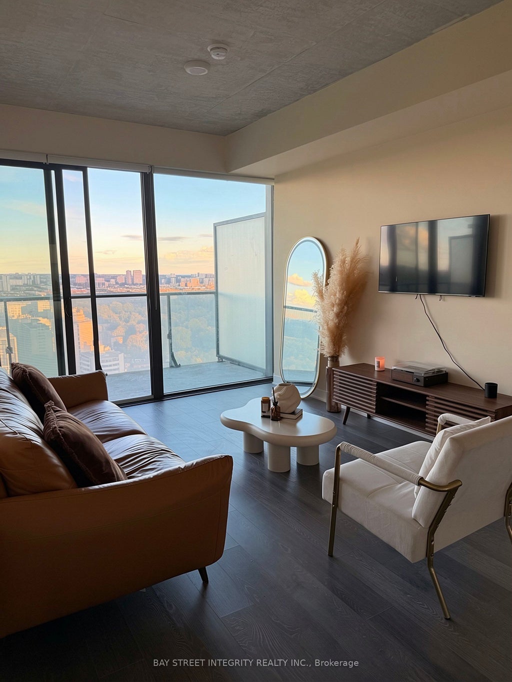 Photo of 185 Roehampton Avenue #2607, Toronto, ON M4P 0C6 (MLS # C14095140)