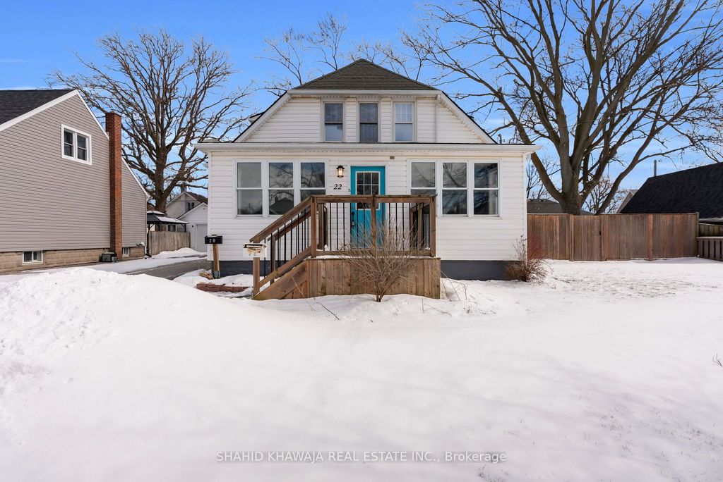 Photo of 22 Lyons Avenue, Welland, ON L3B 1L7 (MLS # X12823144)
