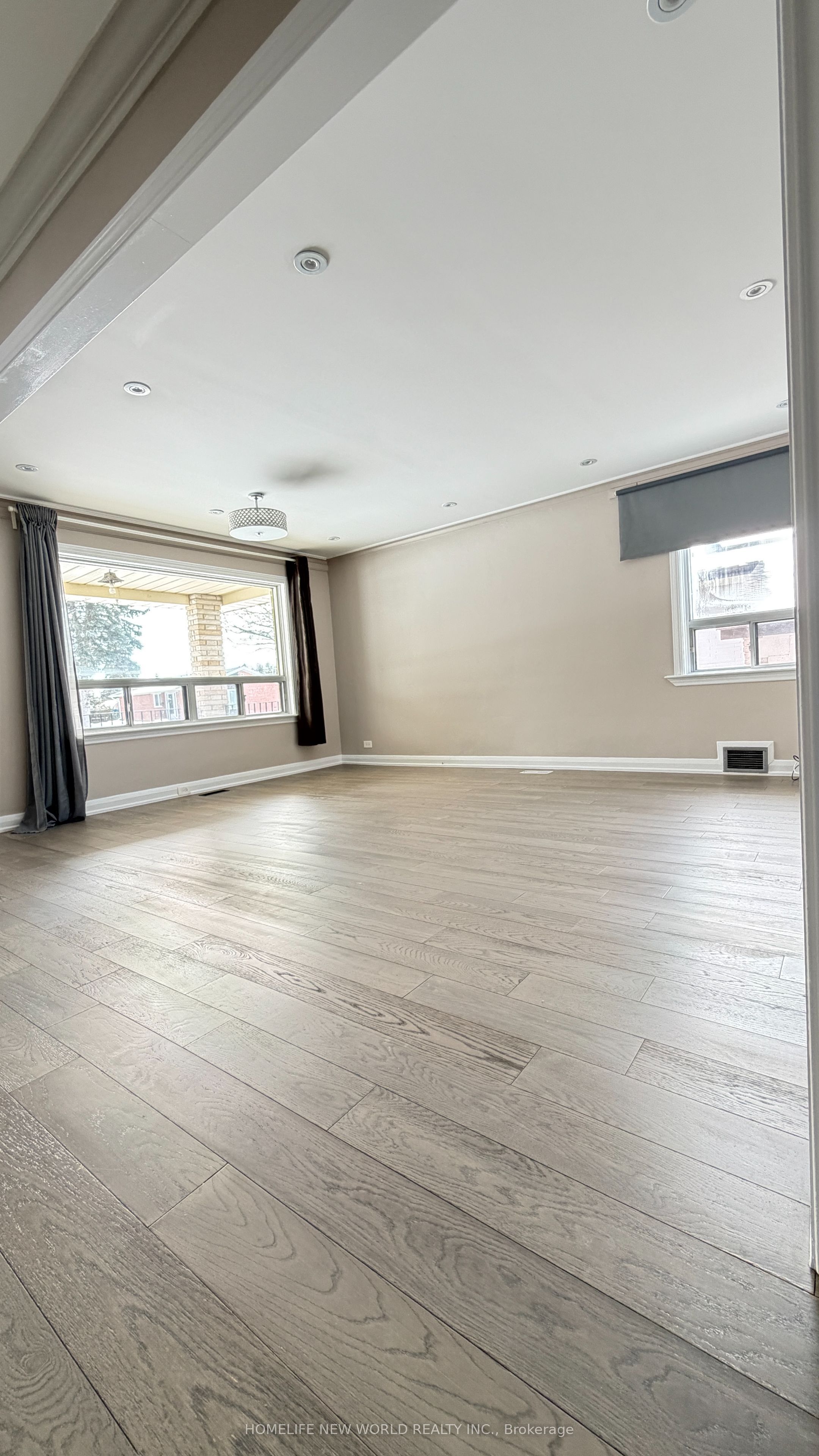 5 Rockport Crescent Main