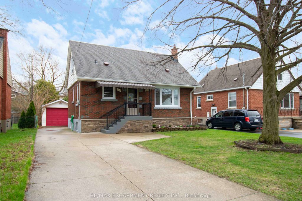 Photo of 149 East 34th Street, Hamilton, ON L8V 3W7 (MLS # X13015670)