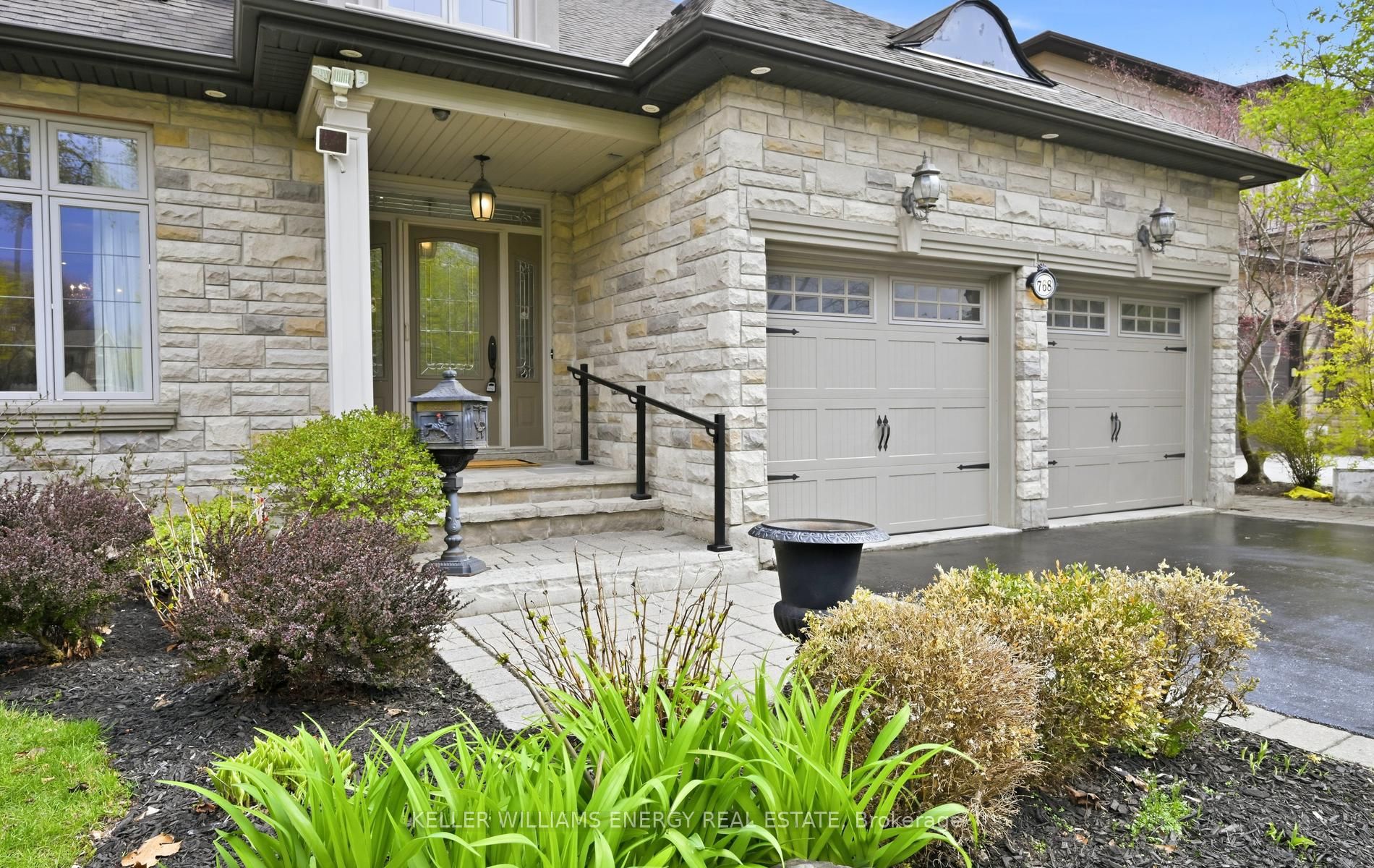 768 Duchess Drive